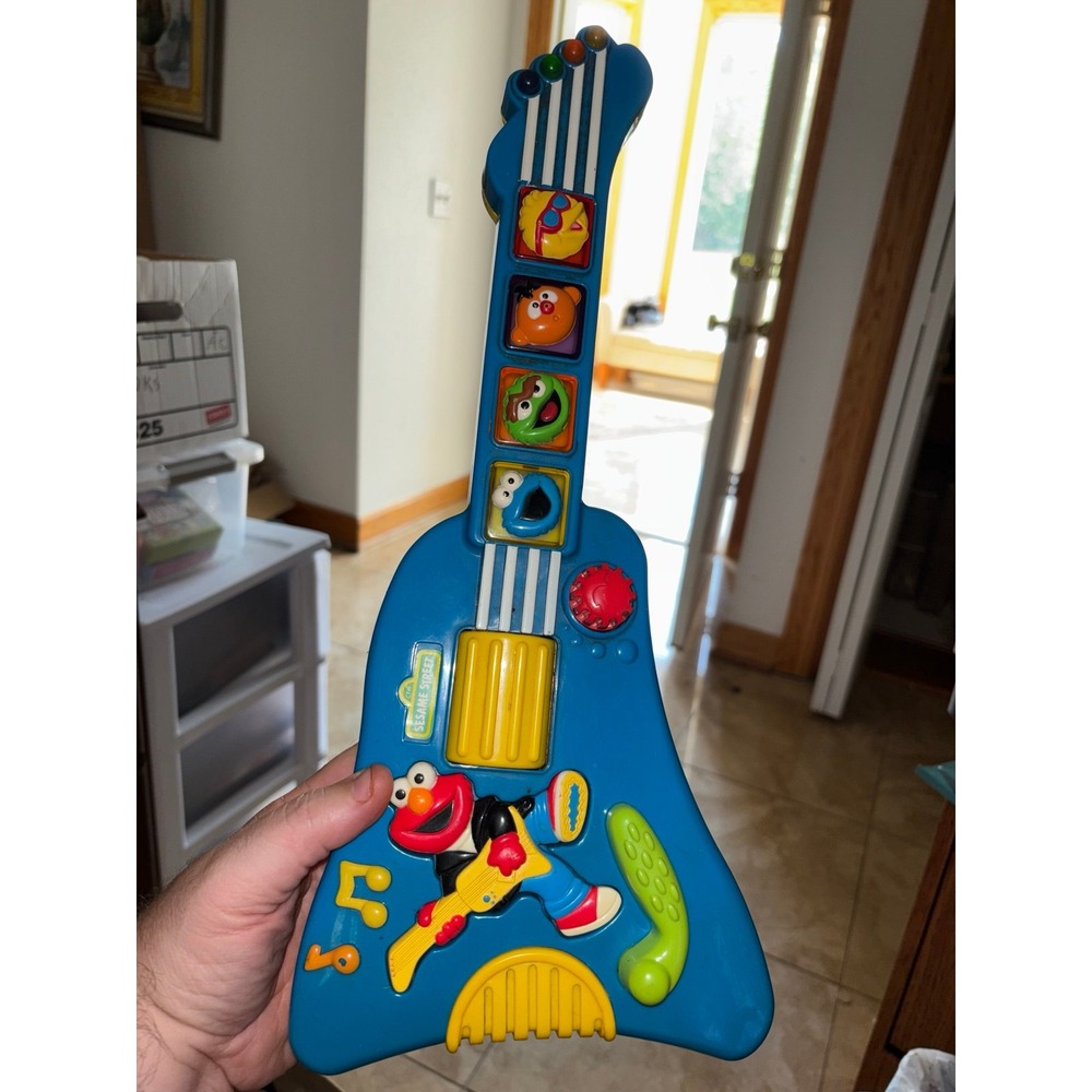 Vintage 1998 Tyco Sesame Street Elmo's Rock & Roll Guitar (Tested and Working)